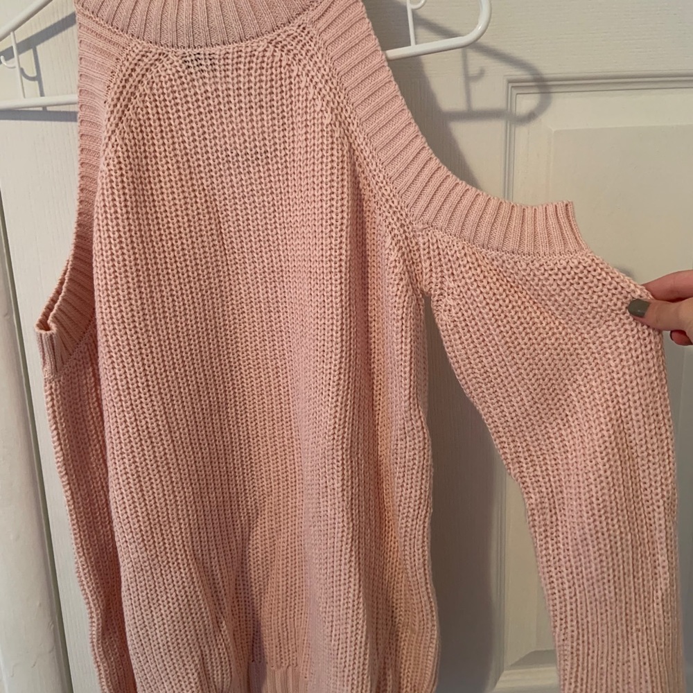 COLD SHOULDER SWEATER